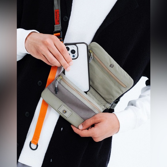 Unisex Crossbody Topologie Phone Sacoche 90 with Rope Strap, Color Moss (Papery) - Picture 3 of 10